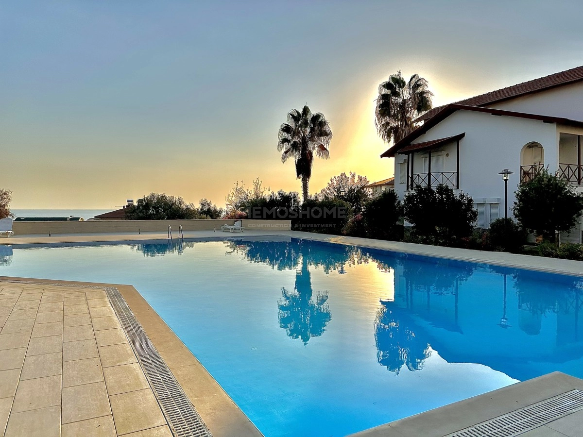 Demirtas 3+1 Duplex Villa Near Sea