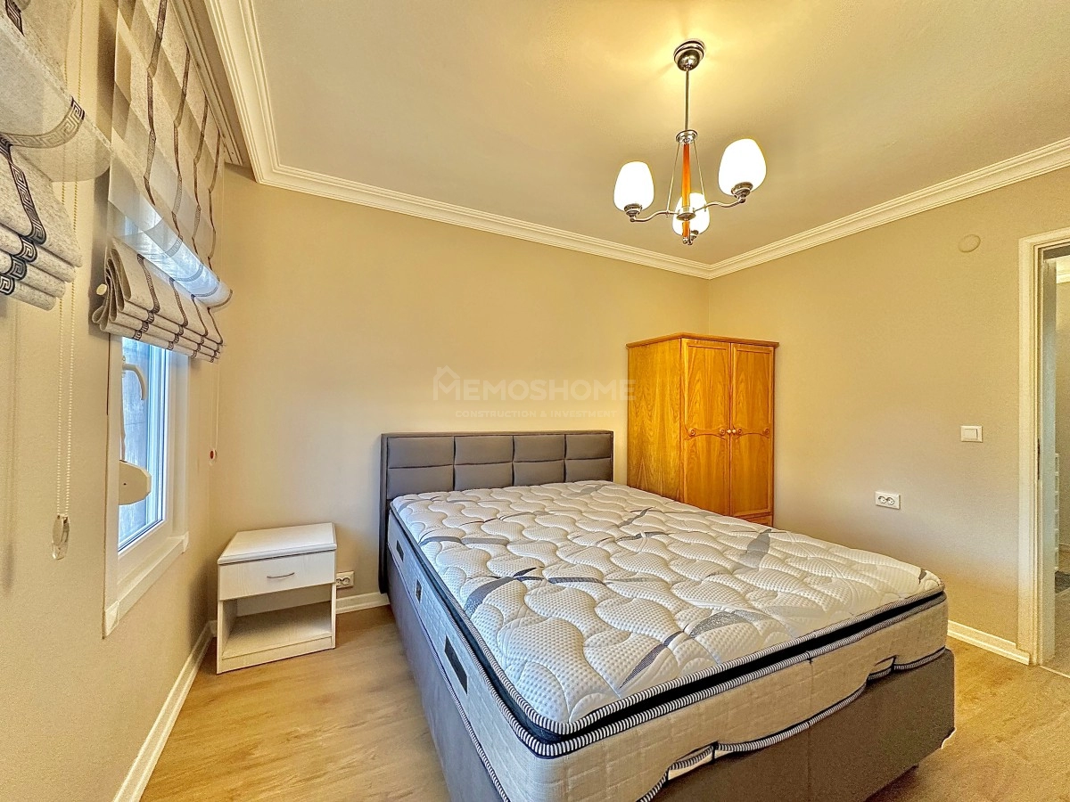 Demirtas 3+1 Duplex Villa Near Sea