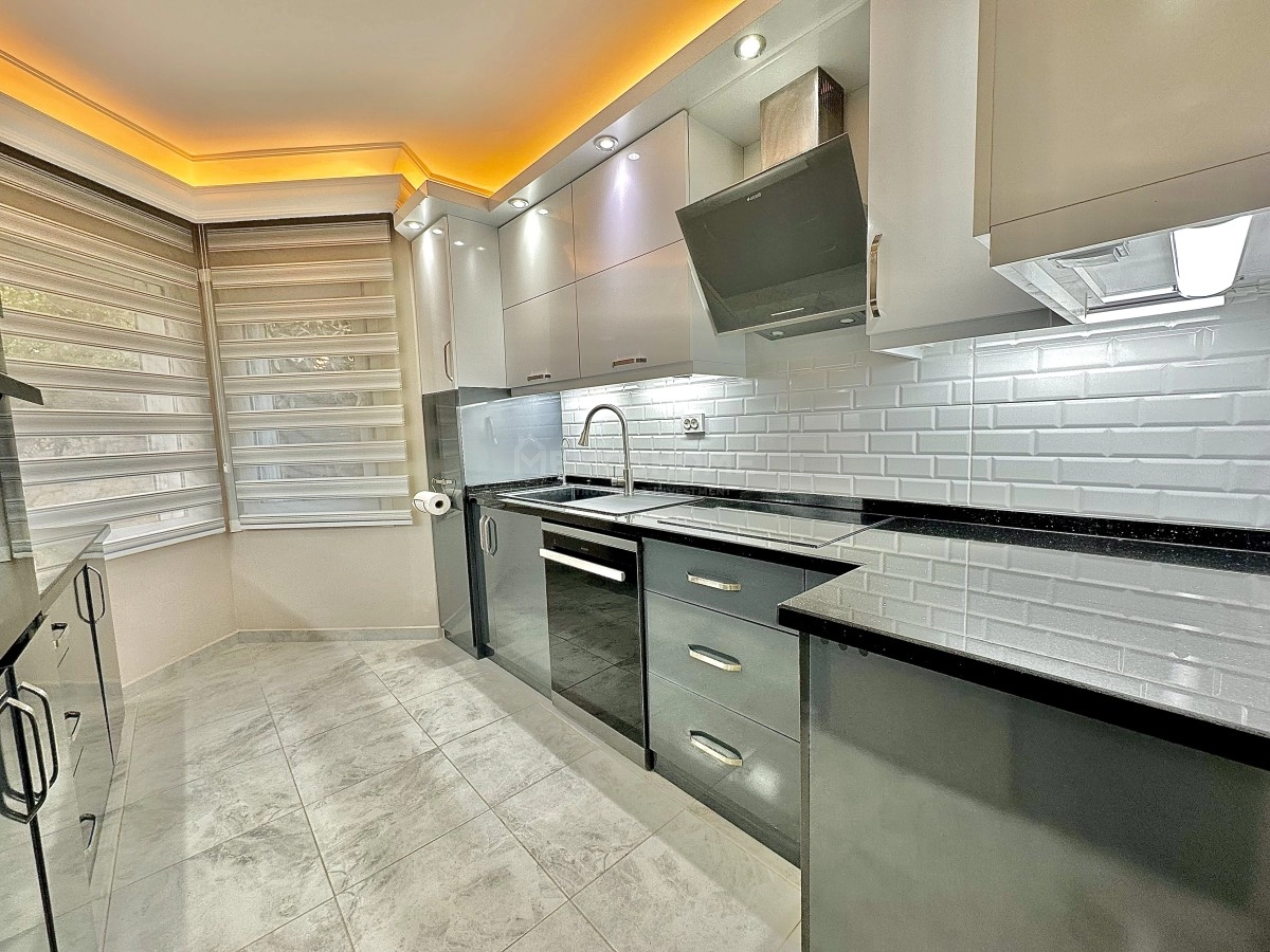 Demirtas 3+1 Duplex Villa Near Sea