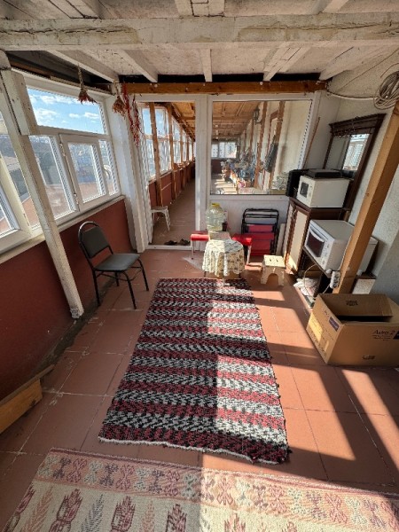 Yeşilpınar'da 3+1 Çatı Katı Büyük Teraslı Satılık Daire