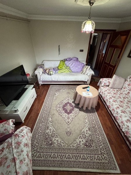 Yeşilpınar'da 3+1 Çatı Katı Büyük Teraslı Satılık Daire