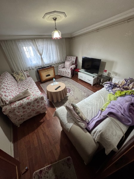 Yeşilpınar'da 3+1 Çatı Katı Büyük Teraslı Satılık Daire