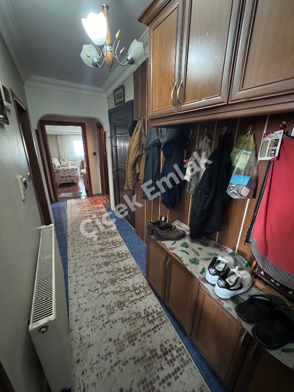 Yeşilpınar'da 3+1 Çatı Katı Büyük Teraslı Satılık Daire