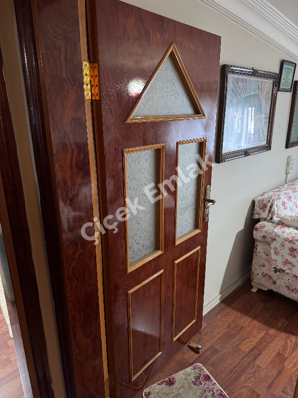 Yeşilpınar'da 3+1 Çatı Katı Büyük Teraslı Satılık Daire