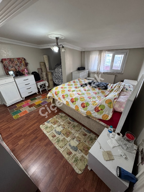 Yeşilpınar'da 3+1 Çatı Katı Büyük Teraslı Satılık Daire