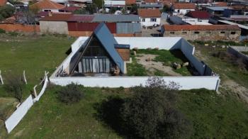 DİDİM BALAT KÖYÜNDE 307 m² ARSA İÇERİSİNDE 2+1 MÜSTAKİL EŞYALI SATILIK AHŞAP EV 