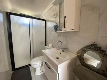 DİDİM BALAT KÖYÜNDE 307 m² ARSA İÇERİSİNDE 2+1 MÜSTAKİL EŞYALI SATILIK AHŞAP EV 