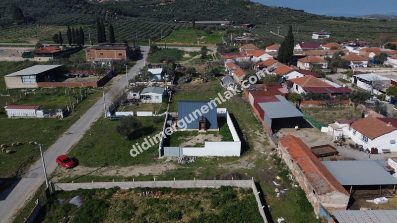 DİDİM BALAT KÖYÜNDE 307 m² ARSA İÇERİSİNDE 2+1 MÜSTAKİL EŞYALI SATILIK AHŞAP EV 
