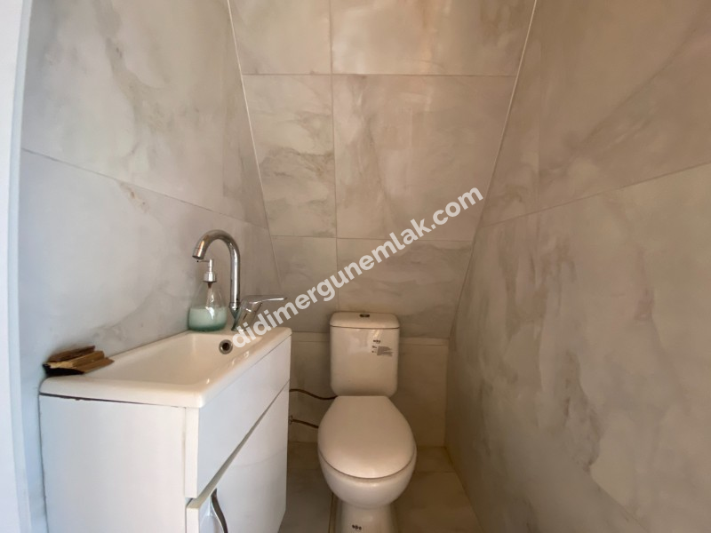 DİDİM BALAT KÖYÜNDE 307 m² ARSA İÇERİSİNDE 2+1 MÜSTAKİL EŞYALI SATILIK AHŞAP EV 