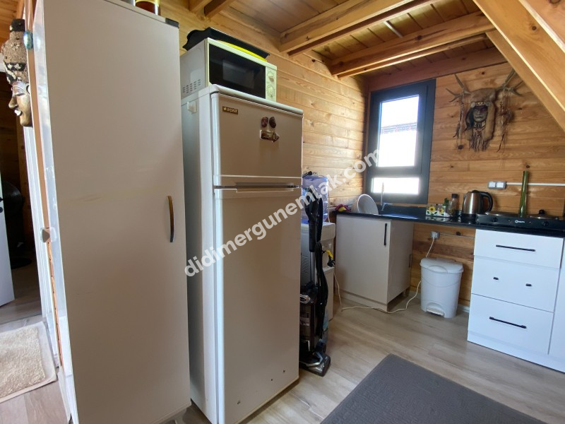 DİDİM BALAT KÖYÜNDE 307 m² ARSA İÇERİSİNDE 2+1 MÜSTAKİL EŞYALI SATILIK AHŞAP EV 