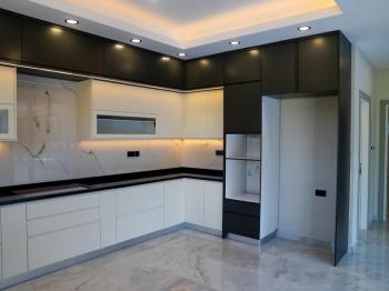 Girne Edremit Bölgesinde Ultra Lüks SATILIK 4+1 VİLLA