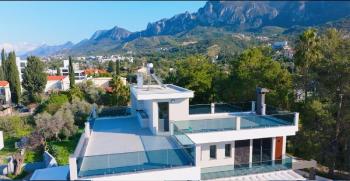 Girne Edremit Bölgesinde Ultra Lüks SATILIK 4+1 VİLLA