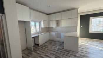 Lefkoşa K.Kaymaklı'da Satılık 3+1 DAİRE