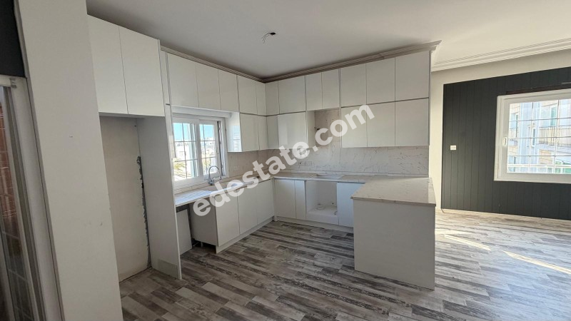 Lefkoşa K.Kaymaklı'da Satılık 3+1 DAİRE