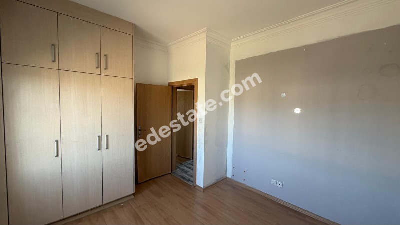 Lefkoşa K.Kaymaklı'da Satılık 3+1 DAİRE
