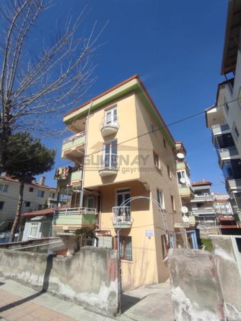 GÜVENAY - ÇORUM ULUKAVAK MAH. SAKARYA OKULU CİVARI 3+1 KİRALIK DAİRE