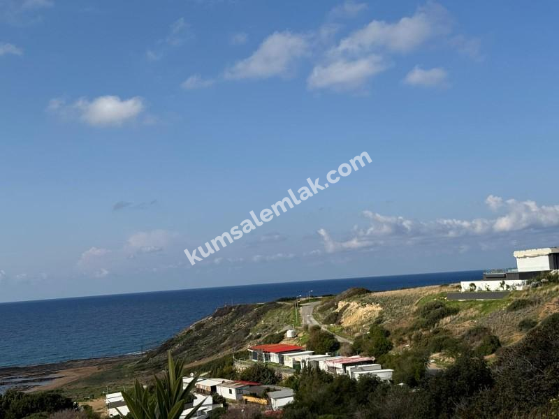 İSKELE KAPLICA'DA SATILIK ARSA 