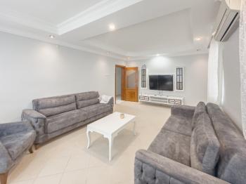 İçmeler Merkeze Yakın Bahçeli 3+1 Eşyalı Kiralık Daire