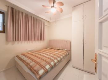 Marmaris Siteler Sahilde | Kendine Ait Plajlı Sitede | Deniz Manzaralı 1+1 Satılık Daire