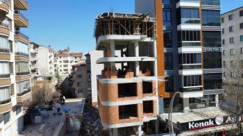 AFYON ÜÇOK EMLAKTAN CUMHURİYET MAH 2+0 55M² SATILIK DAİRELER 