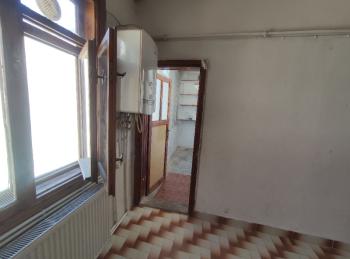ÇARŞI MERKEZDE KOMBİLİ 2+1 DAİRE