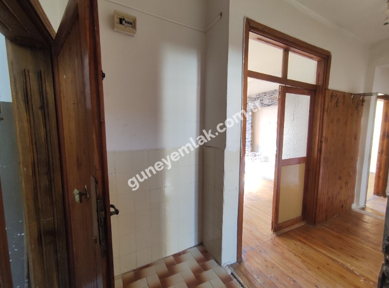 ÇARŞI MERKEZDE KOMBİLİ 2+1 DAİRE
