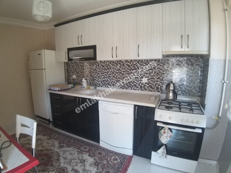 MUDANYA BURGAZ MAH.'DE HAVADAR KONUMDA ARA KAT 100 M2  2+1 DAİRE