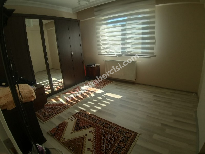 MUDANYA BURGAZ MAH.'DE HAVADAR KONUMDA ARA KAT 100 M2  2+1 DAİRE