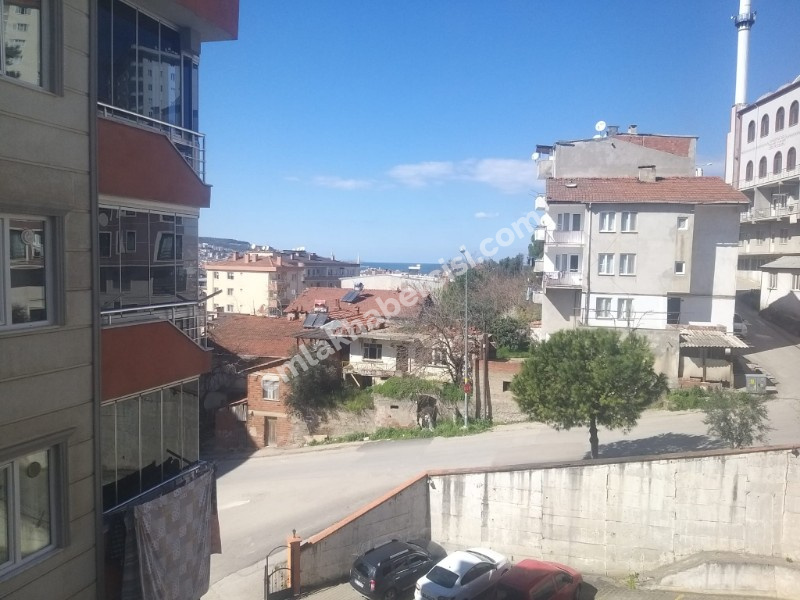 MUDANYA BURGAZ MAH.'DE HAVADAR KONUMDA ARA KAT 100 M2  2+1 DAİRE
