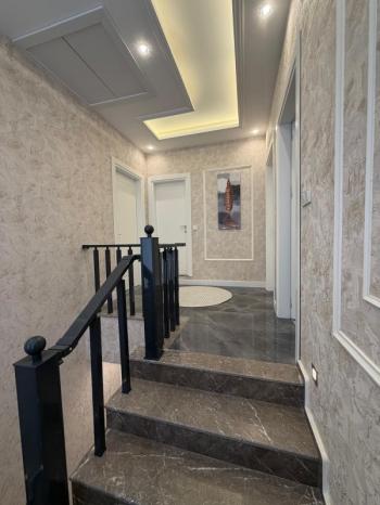 DİDİM HİSAR MAHALLESİNDE 300 m² ARSA İÇERİSİNDE TAM MÜSTAKİL, 4+1 AÇIK MUTFAK, LÜKS MİMARİ TASARIMA SAHİP, FULL LÜKS EŞYALI, KLİMALI, İSKANLI VE KAT MÜLKİYETLİ SATILIK VİLLA