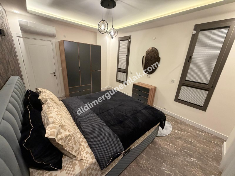 DİDİM HİSAR MAHALLESİNDE 300 m² ARSA İÇERİSİNDE TAM MÜSTAKİL, 4+1 AÇIK MUTFAK, LÜKS MİMARİ TASARIMA SAHİP, FULL LÜKS EŞYALI, KLİMALI, İSKANLI VE KAT MÜLKİYETLİ SATILIK VİLLA