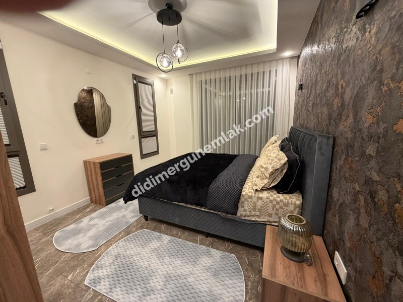 DİDİM HİSAR MAHALLESİNDE 300 m² ARSA İÇERİSİNDE TAM MÜSTAKİL, 4+1 AÇIK MUTFAK, LÜKS MİMARİ TASARIMA SAHİP, FULL LÜKS EŞYALI, KLİMALI, İSKANLI VE KAT MÜLKİYETLİ SATILIK VİLLA