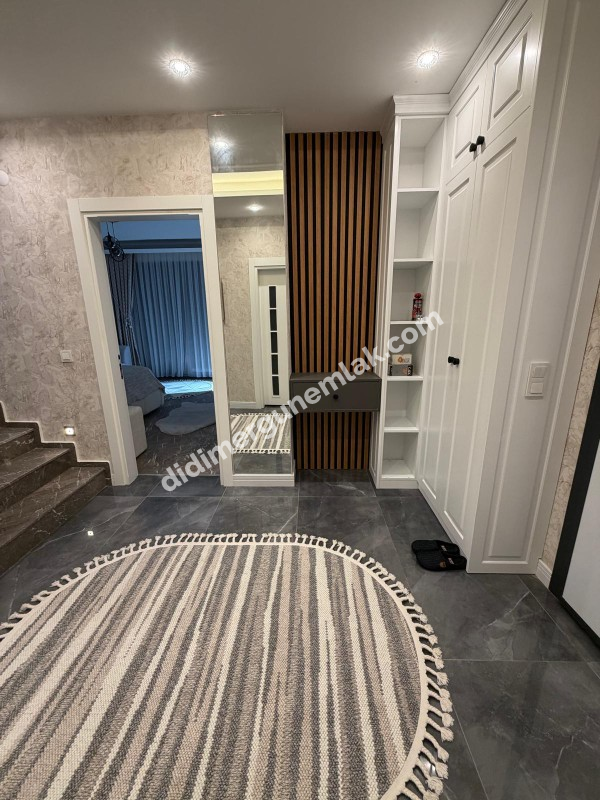 DİDİM HİSAR MAHALLESİNDE 300 m² ARSA İÇERİSİNDE TAM MÜSTAKİL, 4+1 AÇIK MUTFAK, LÜKS MİMARİ TASARIMA SAHİP, FULL LÜKS EŞYALI, KLİMALI, İSKANLI VE KAT MÜLKİYETLİ SATILIK VİLLA