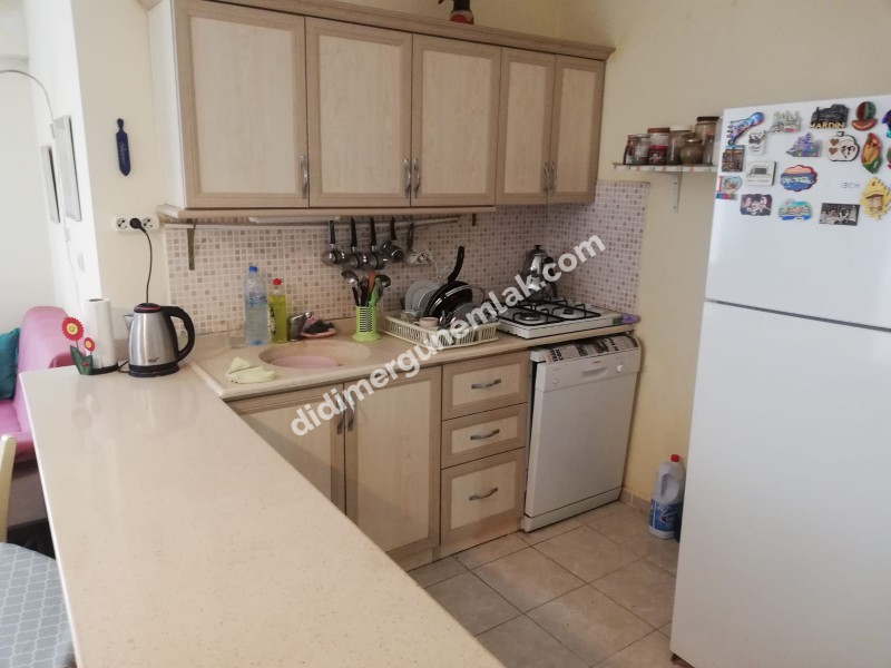  DİDİM CUMHURİYET MAHALLESİNDE ÇARŞAMBA PAZARI YAKININDA 2+1 AÇIK MUTFAK FULL EŞYALI • ASANSÖRLÜ BİNADA • BALKONLU • KİLERLİ • 85 m² SATILIK DAİRE