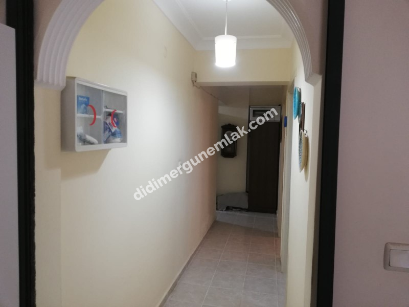  DİDİM CUMHURİYET MAHALLESİNDE ÇARŞAMBA PAZARI YAKININDA 2+1 AÇIK MUTFAK FULL EŞYALI • ASANSÖRLÜ BİNADA • BALKONLU • KİLERLİ • 85 m² SATILIK DAİRE
