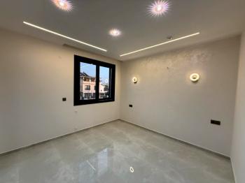 Didim'de Satılık 4+1 Akıllı Sistemli Villa