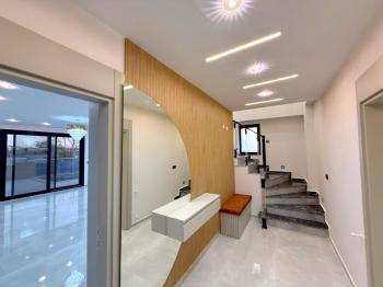 Didim'de Satılık 4+1 Akıllı Sistemli Villa