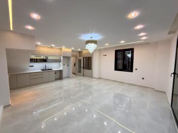 Didim'de Satılık 4+1 Akıllı Sistemli Villa