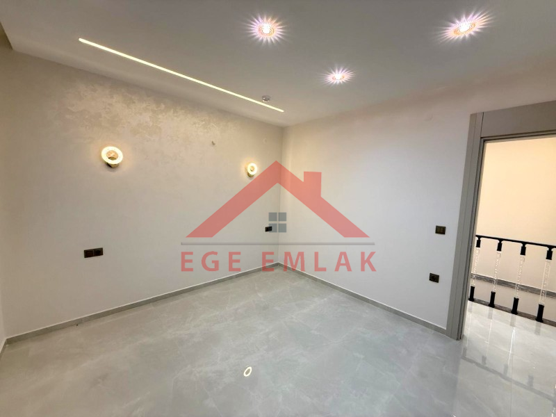 Didim'de Satılık 4+1 Akıllı Sistemli Villa