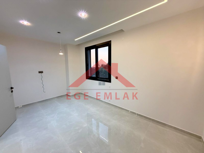 Didim'de Satılık 4+1 Akıllı Sistemli Villa