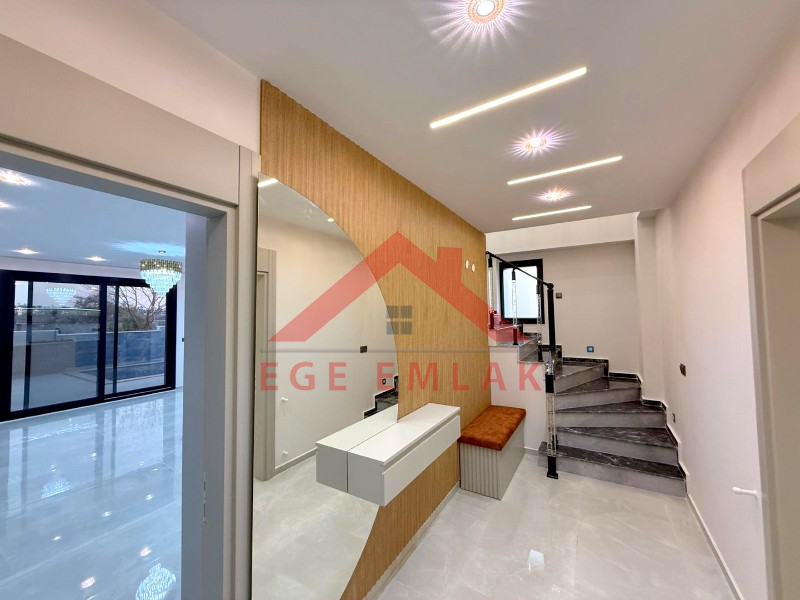Didim'de Satılık 4+1 Akıllı Sistemli Villa