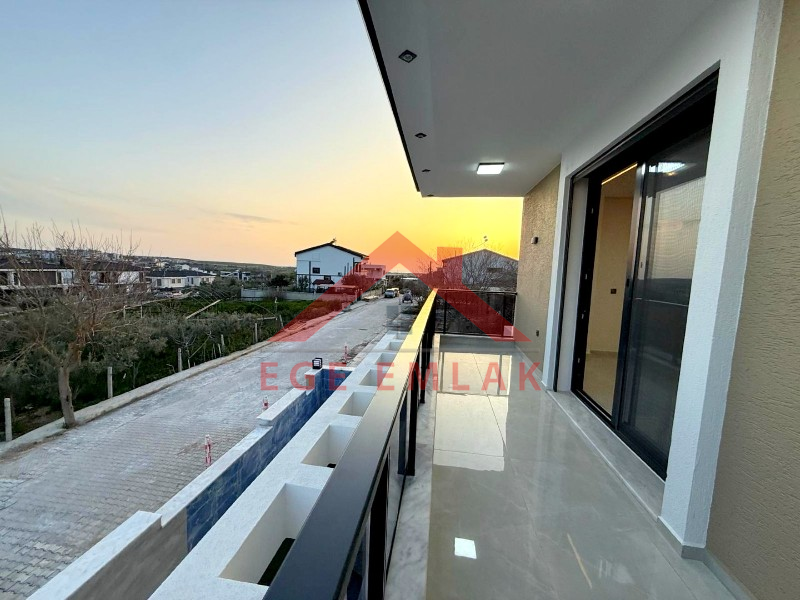 Didim'de Satılık 4+1 Akıllı Sistemli Villa