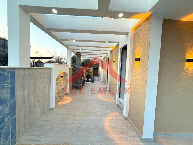 Didim'de Satılık 4+1 Akıllı Sistemli Villa