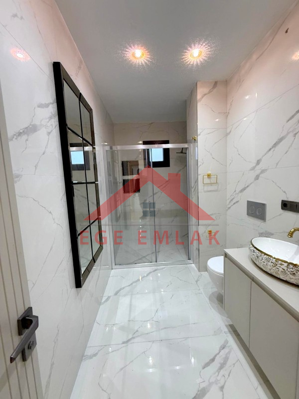 Didim'de Satılık 4+1 Akıllı Sistemli Villa