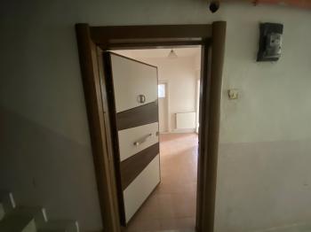 GÜVENAY - ÇORUM GÜLABİBEY MAH. BEYTEPE 5.CADDE ÜZERİ 2+1 SATILIK DAİRE