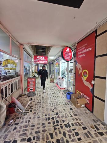 GÜVENAY -  ÇORUM GAZİ CAD. PTT ARKASI  SATILIK DÜKKAN