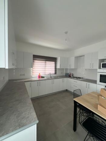 ORTAKÖY'DE  3+1 FUL EŞYALI KİRALIK DAİRE