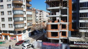 AFYON ÜÇOK EMLAKTAN CUMHURİYET MAH 2+0 55M² SATILIK DAİRELER 