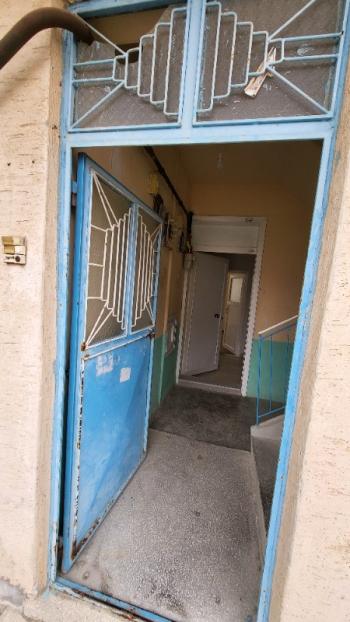 KALE ARKASI CADDE ÜZERİ KİRALIK