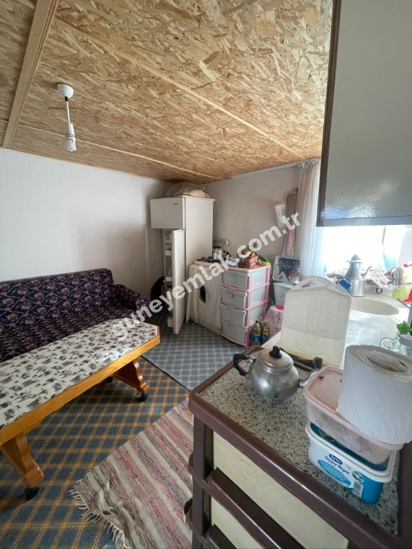 DEĞİRMENBAŞI KÖYÜNDE MÜSTAKİL EV VE ARSASI 